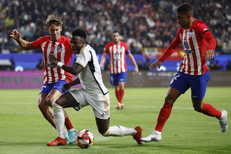 Tin chuyển nhượng: MU 'mơ' về chữ ký của Vinicius, Arsenal hướng tầm ngắm đến Borja Mayoral Tin chuyển nhượng: MU 'mơ' về chữ ký của Vinicius, Arsenal hướng tầm ngắm đến Borja Mayoral