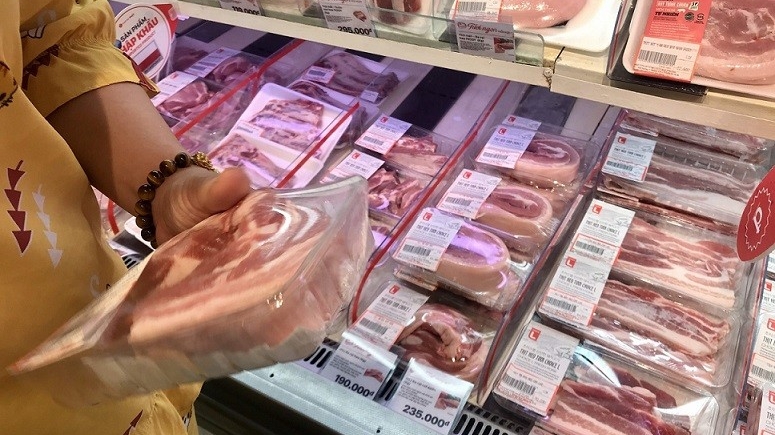 gia heo hoi hom nay 19 nhich nhe tai mien bac nguoi chan nuoi vo beo khong kip ban