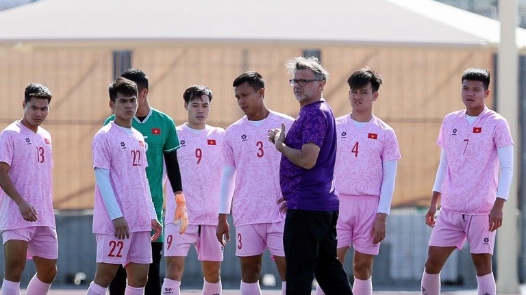 asian cup 2023 doi tuyen viet nam tich cuc tap luyen chuan bi cho tran dau gap indonesia