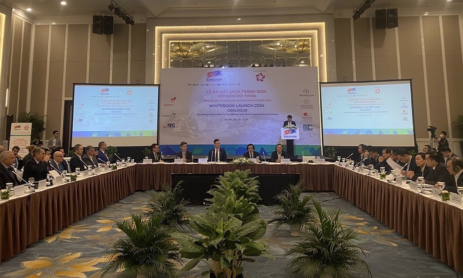 EuroCham: Doanh nghiệp châu Âu vừa 'rót' thêm 100 triệu USD đầu tư tại Việt Nam EuroCham: Doanh nghiệp châu Âu vừa 'rót' thêm 100 triệu USD đầu tư tại Việt Nam