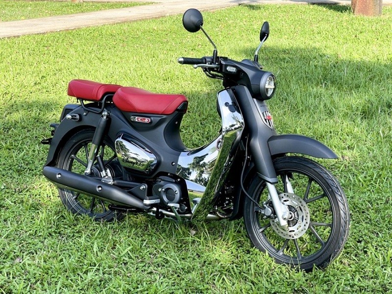 Cận cảnh Honda Super Cub C125 Disney Limited Edition vừa về Việt Nam