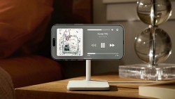 Cách bật phát nhạc toàn màn hình chế độ StandBy iPhone siêu đẹp mắt