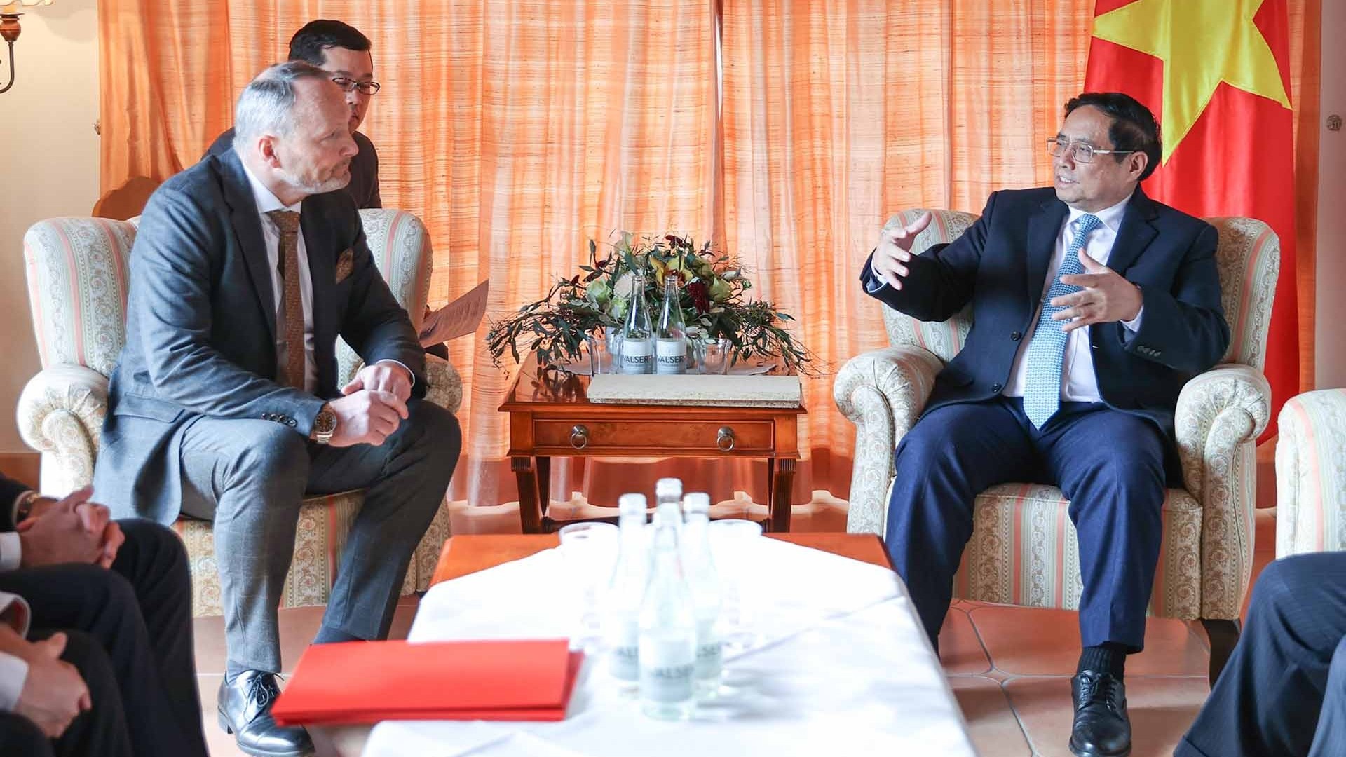 Thủ tướng Phạm Minh Chính tiếp lãnh đạo một số tập đoàn, doanh nghiệp lớn