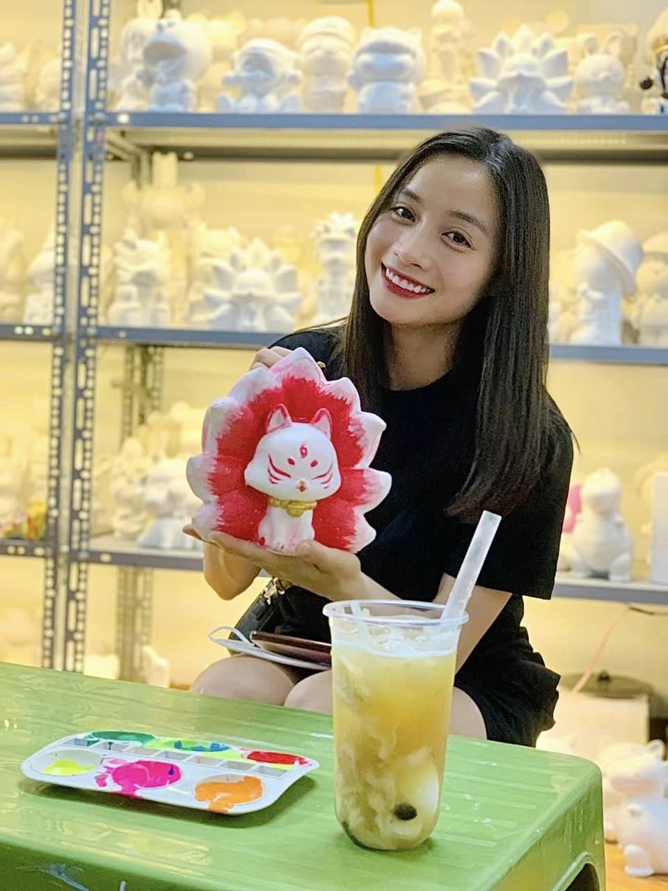 Nhan sắc cầu thủ Hoàng Loan