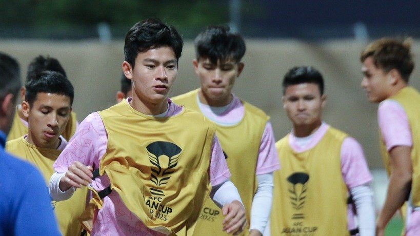asian cup 2023 trong tai nguoi tajikistan dieu khien tran dau doi tuyen viet nam va indonesia