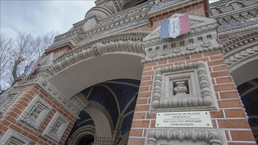 Nga triệu Đại sứ Pháp làm rõ 'ngọn ngành' một tình hình ở Ukraine, Paris kiên quyết nói 'không'