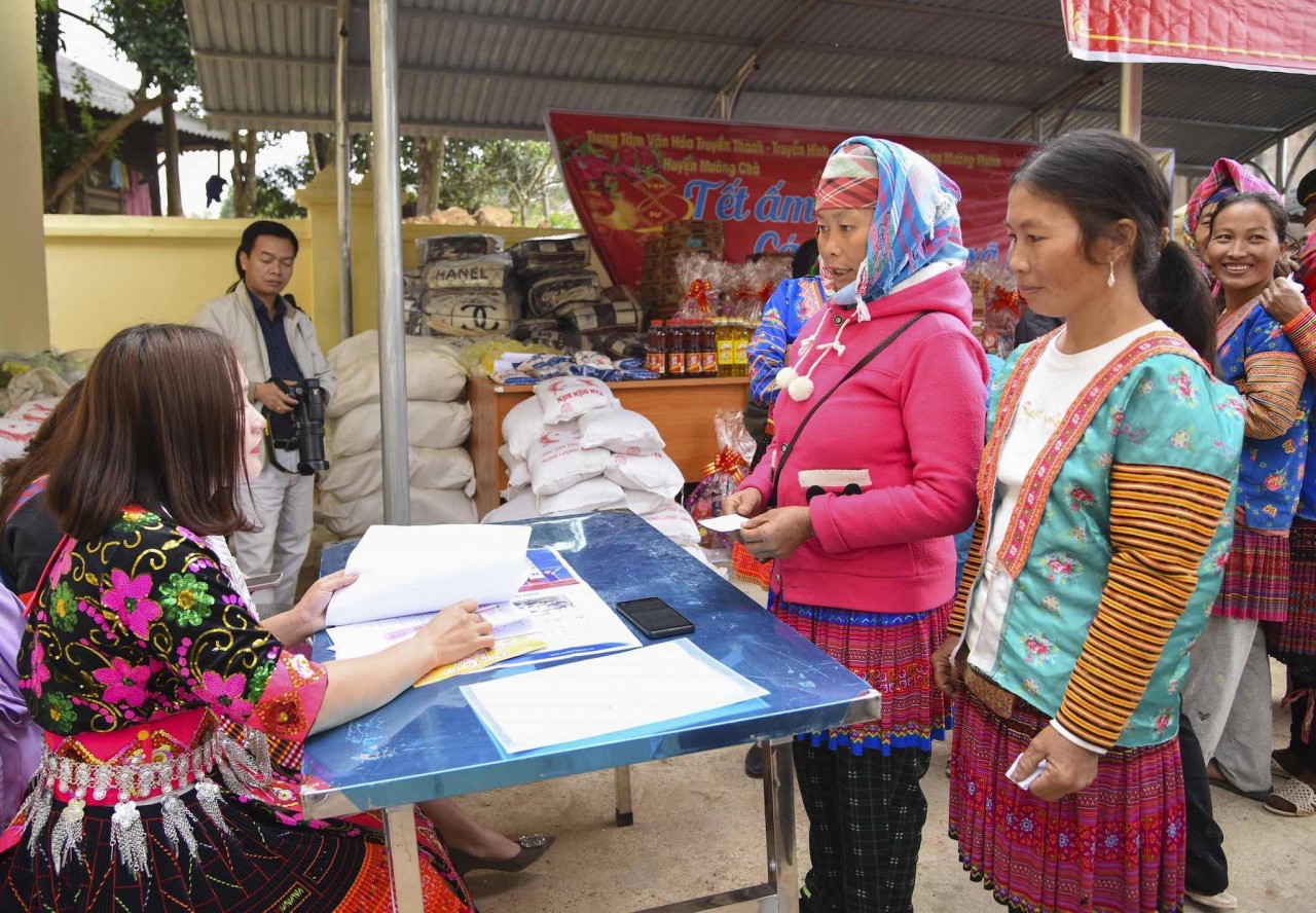 Ấm áp Ngày hội 'Xuân Biên phòng ấm lòng dân bản' ở tỉnh Điện Biên Ấm áp Ngày hội 'Xuân Biên phòng ấm lòng dân bản' ở tỉnh Điện Biên