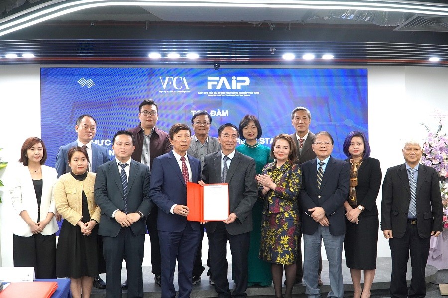 Khai thông nguồn tài chính để thu hút đầu tư phát triển khu công nghiệp Khai thông nguồn tài chính để thu hút đầu tư phát triển khu công nghiệp