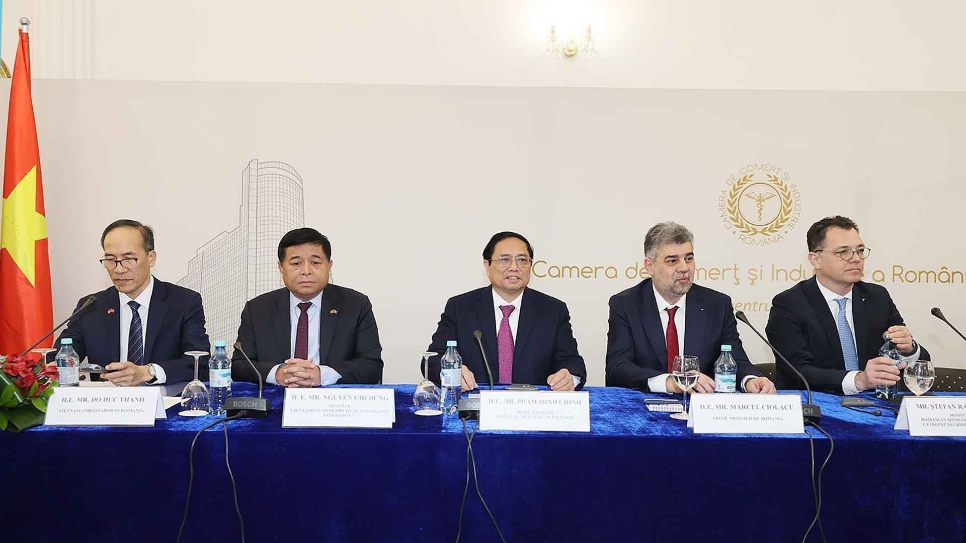 thu tuong pham minh chinh neu bien phap khac phuc can tro lon nhat trong hop tac voi romania khoi thong ket noi dau tu kinh doanh