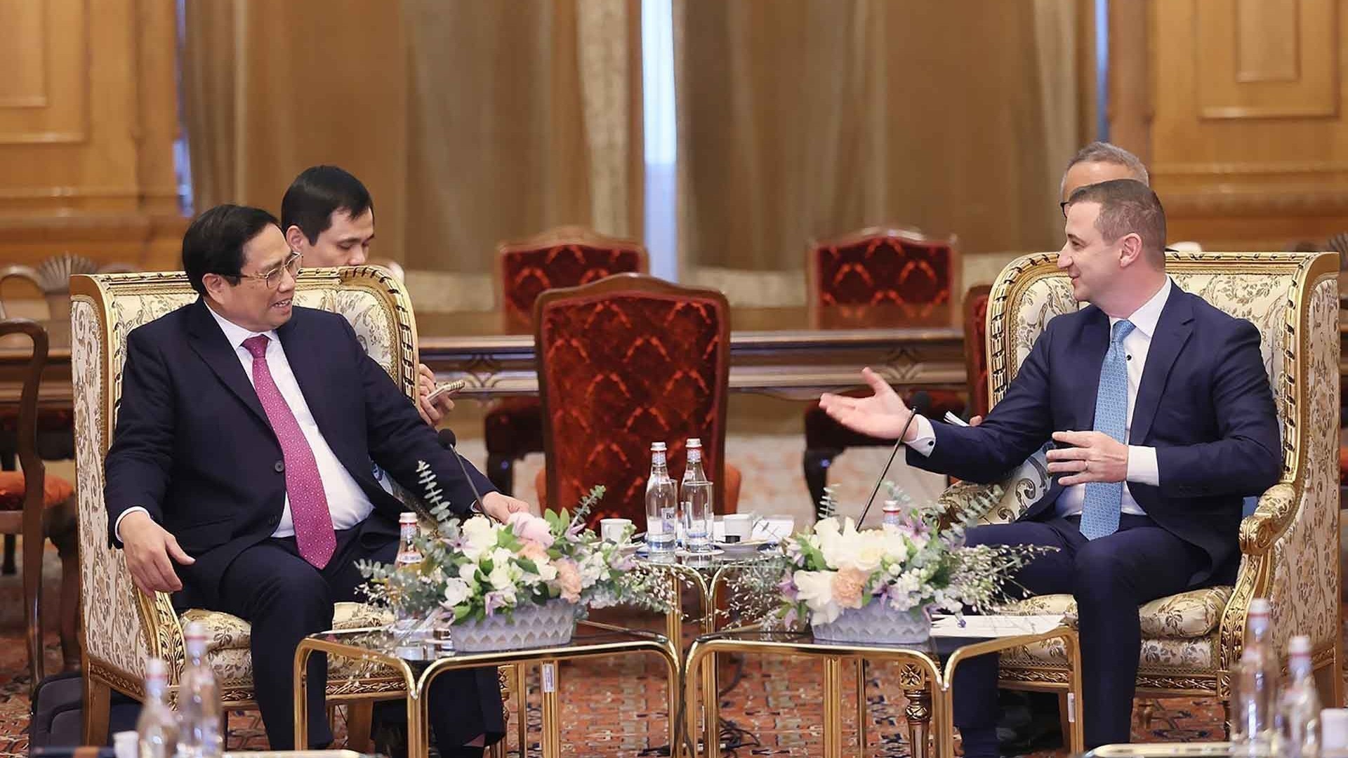 thu tuong pham minh chinh hoi kien chu tich ha vien romania