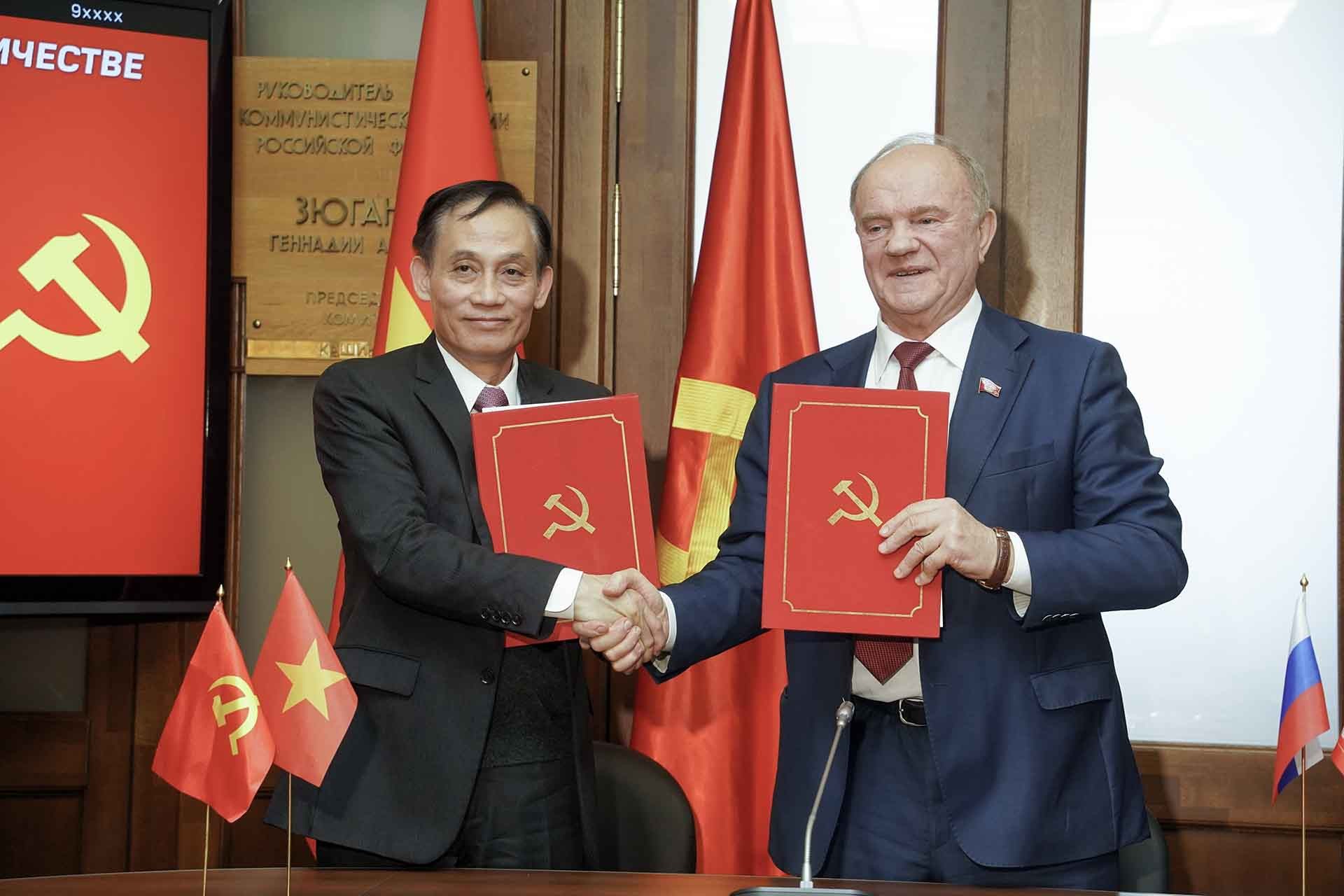 Trưởng ban Đối ngoại Trung ương Lê Hoài Trung thăm và làm việc tại Nga Trưởng ban Đối ngoại Trung ương Lê Hoài Trung thăm và làm việc tại Nga