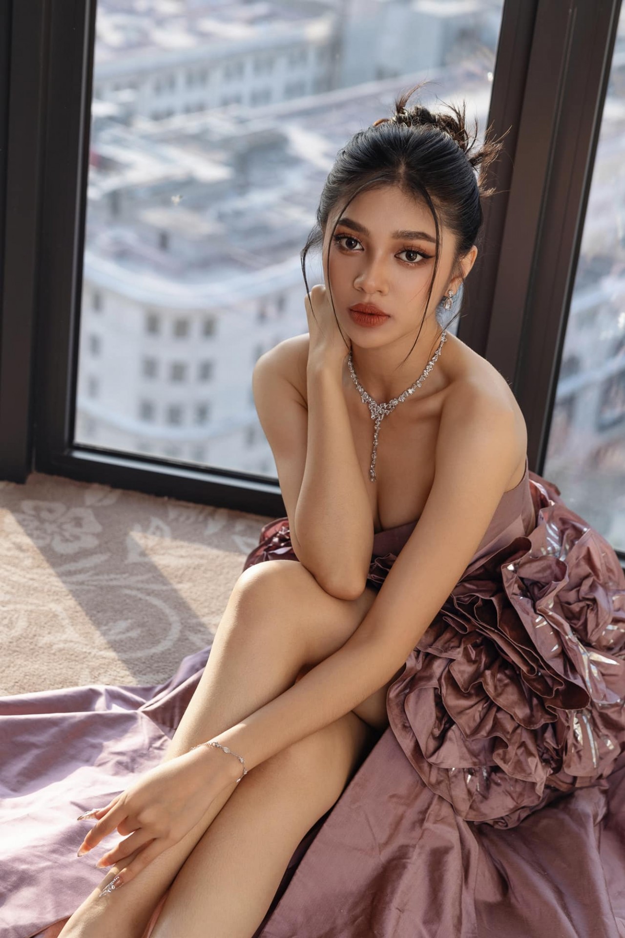 Á hậu Huỳnh Minh Kiên