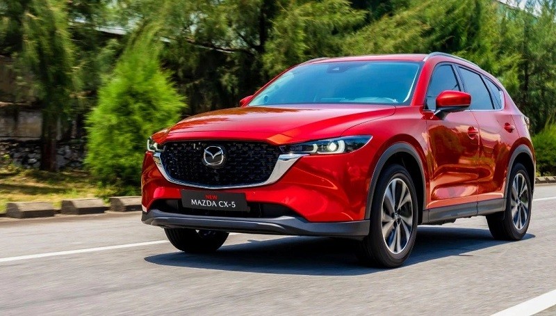 Top 5 xe gầm cao bán chạy nhất năm 2023 Mazda CX-5 dẫn đầu phân khúc Top 5 xe gầm cao bán chạy nhất năm 2023 Mazda CX-5 dẫn đầu phân khúc