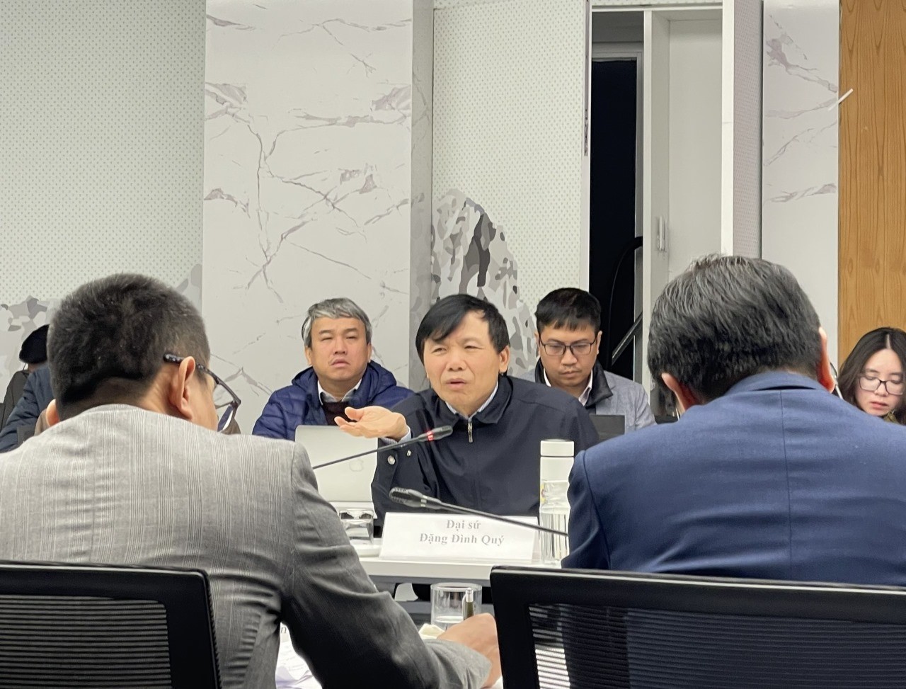 Học viện Ngoại giao tổ chức tọa đàm về Trí tuệ nhân tạo trong quan hệ quốc tế Học viện Ngoại giao tổ chức tọa đàm về Trí tuệ nhân tạo trong quan hệ quốc tế