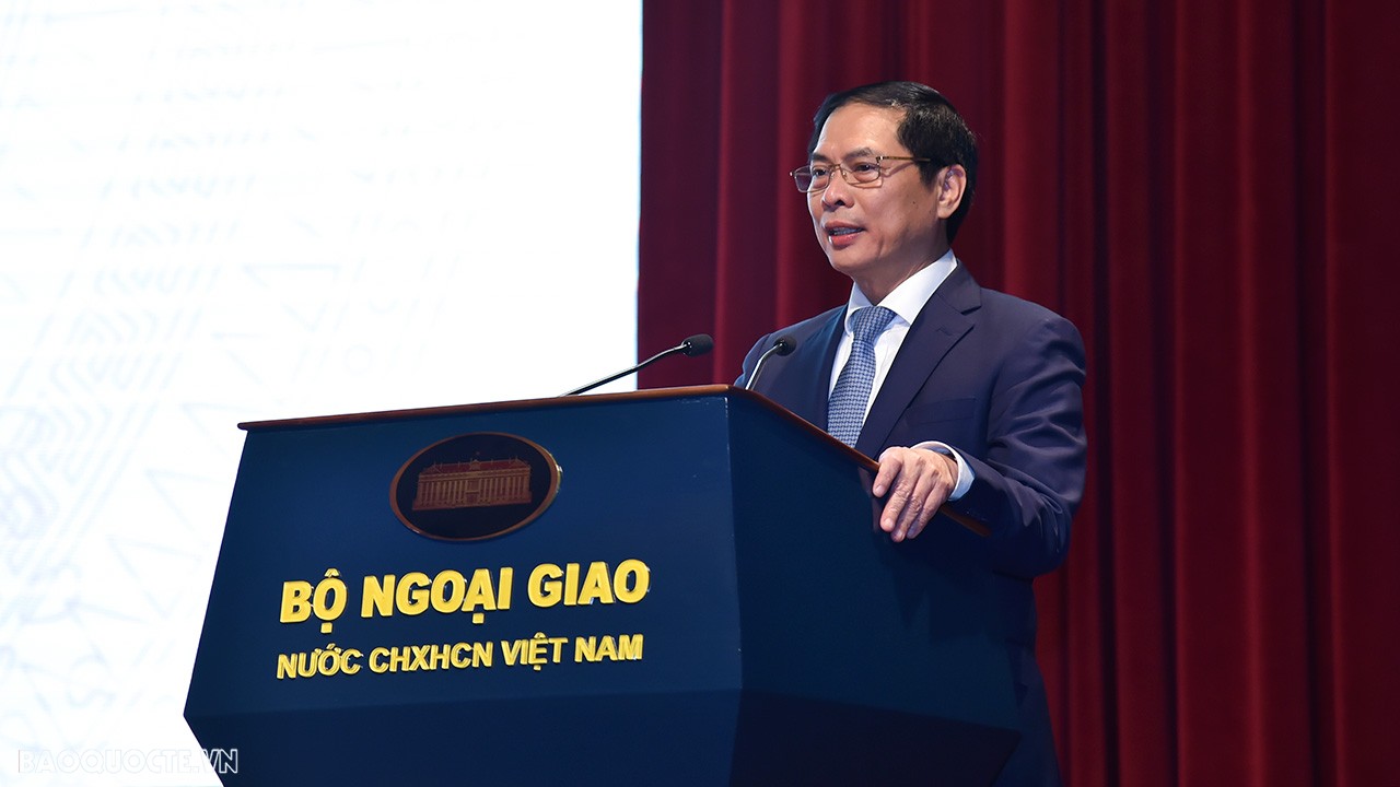 Cán bộ hưu trí phấn khởi và tự hào trước thành tựu của ngành Ngoại giao