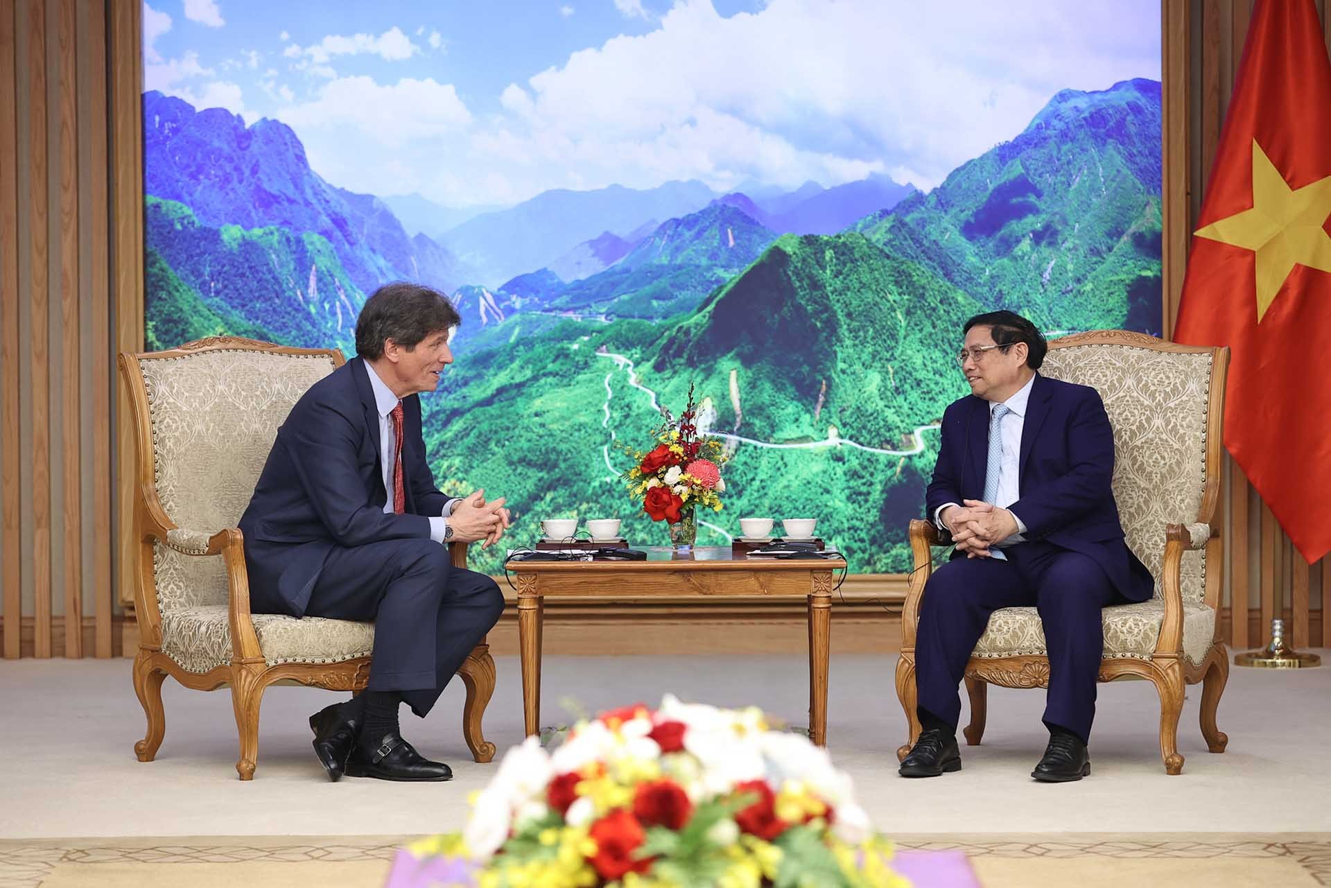 Thủ tướng Phạm Minh Chính tiếp ông Jose Fernandez, Thứ trưởng Bộ Ngoại giao Hoa Kỳ. (Nguồn: VGP) Thủ tướng Phạm Minh Chính tiếp ông Jose Fernandez, Thứ trưởng Bộ Ngoại giao Hoa Kỳ. (Nguồn: VGP)