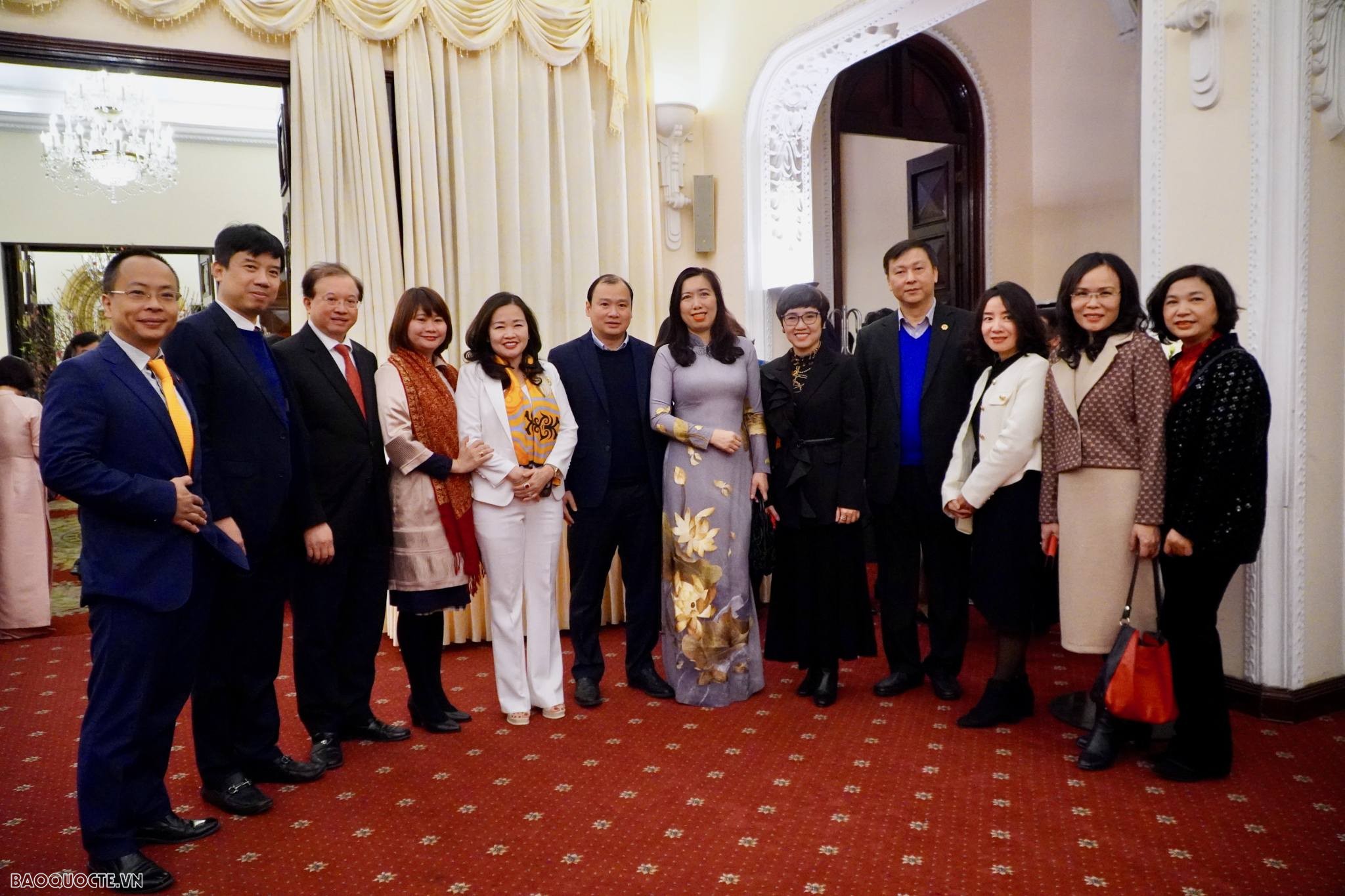 Bộ trưởng Ngoại giao Bùi Thanh Sơn gặp mặt báo chí nhân dịp Tết Giáp Thìn năm 2024 Bộ trưởng Ngoại giao Bùi Thanh Sơn gặp mặt báo chí nhân dịp Tết Giáp Thìn năm 2024