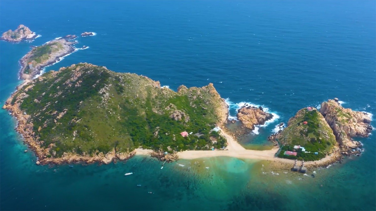 Video clip “Nha Trang - Khanh Hoa: Touching your heart!” – giai điệu và cảnh sắc làm rung động trái tim du khách Video clip “Nha Trang - Khanh Hoa: Touching your heart!” – giai điệu và cảnh sắc làm rung động trái tim du khách