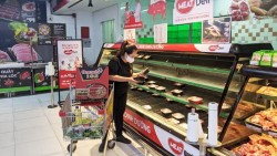 Giá heo hơi hôm nay 17/4: Đi ngang trên cả 3 miền, cả nước giao dịch trong vùng 63.000 - 69.000 đồng/kg