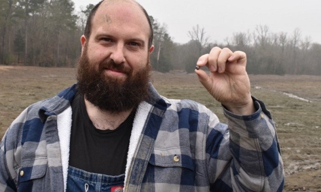 Du khách người Pháp tìm thấy viên kim cương khủng ở Mỹ