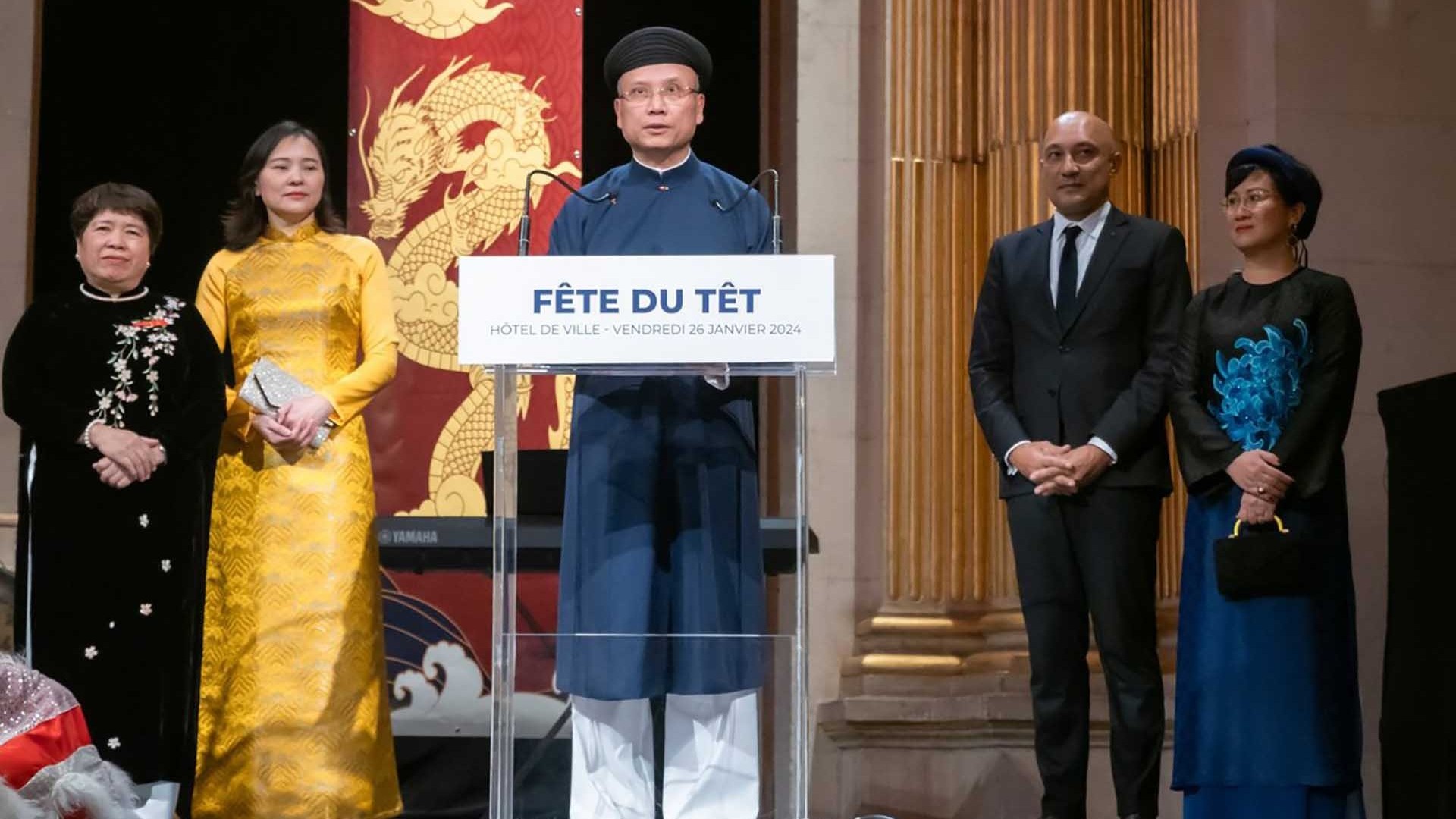 dai su quan viet nam tai phap to chuc don tet giap thin 2024