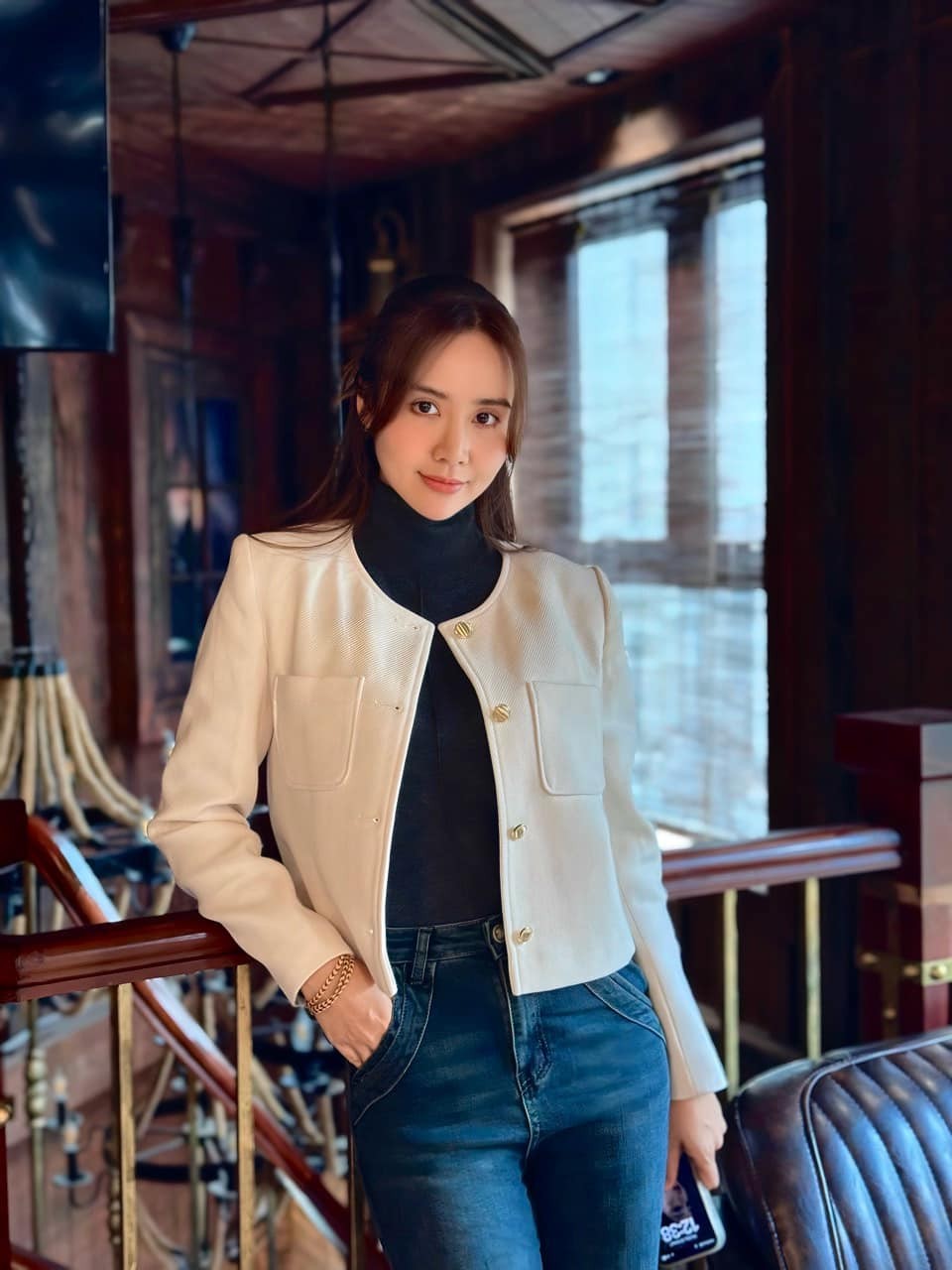 Phong cách đời thường của diễn viên Phan Minh Huyền