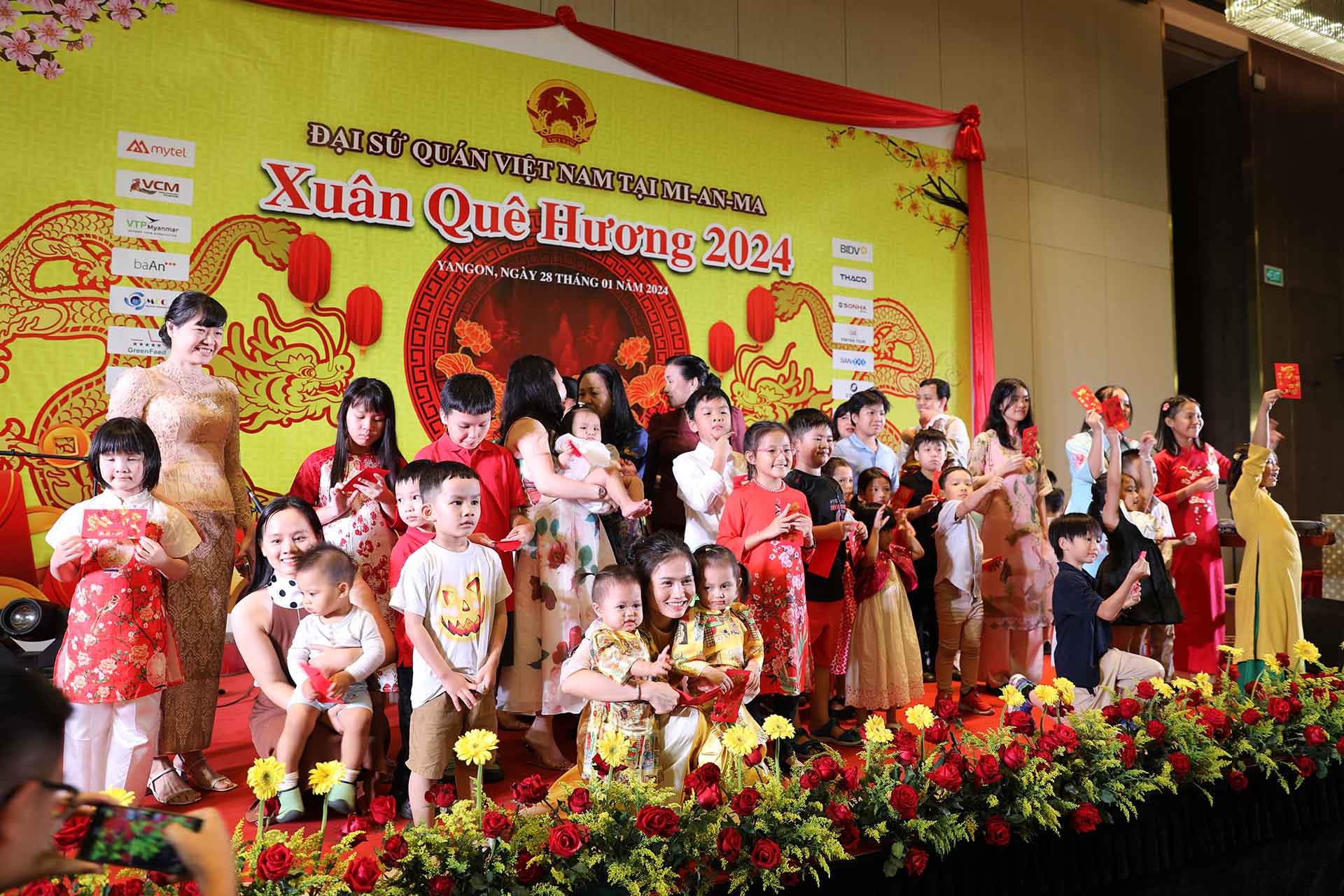 Tết cộng đồng đầm ấm, đặc sắc văn hóa Việt Nam tại Myanmar