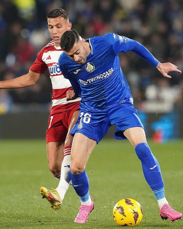 Trận đấu giữa Getafe và Granada diễn ra khá hấp dẫn.