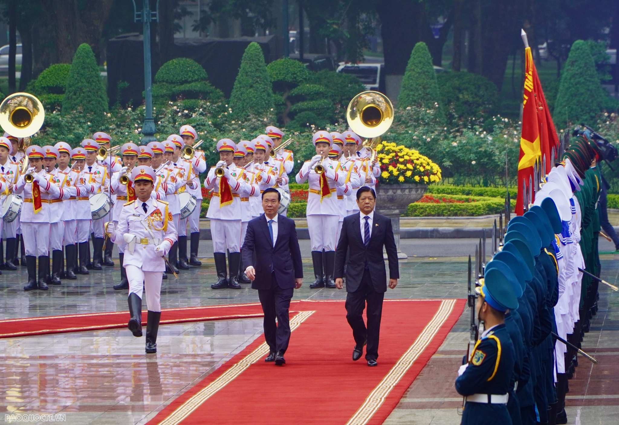 Chủ tịch nước Võ Văn Thưởng và phu nhân chủ trì lễ đón chính thức Tổng thống Philippines và Phu nhân