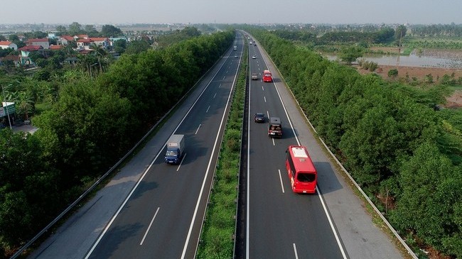 huong dan tinh nop phi duong bo tu ngay 122024