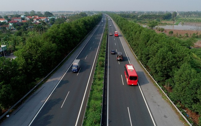 Hướng dẫn tính, nộp phí đường bộ từ ngày 1/2/2024