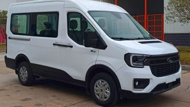 Ford Transit 2024 đã về nhà máy Việt Nam, ngày ra mắt không còn xa?