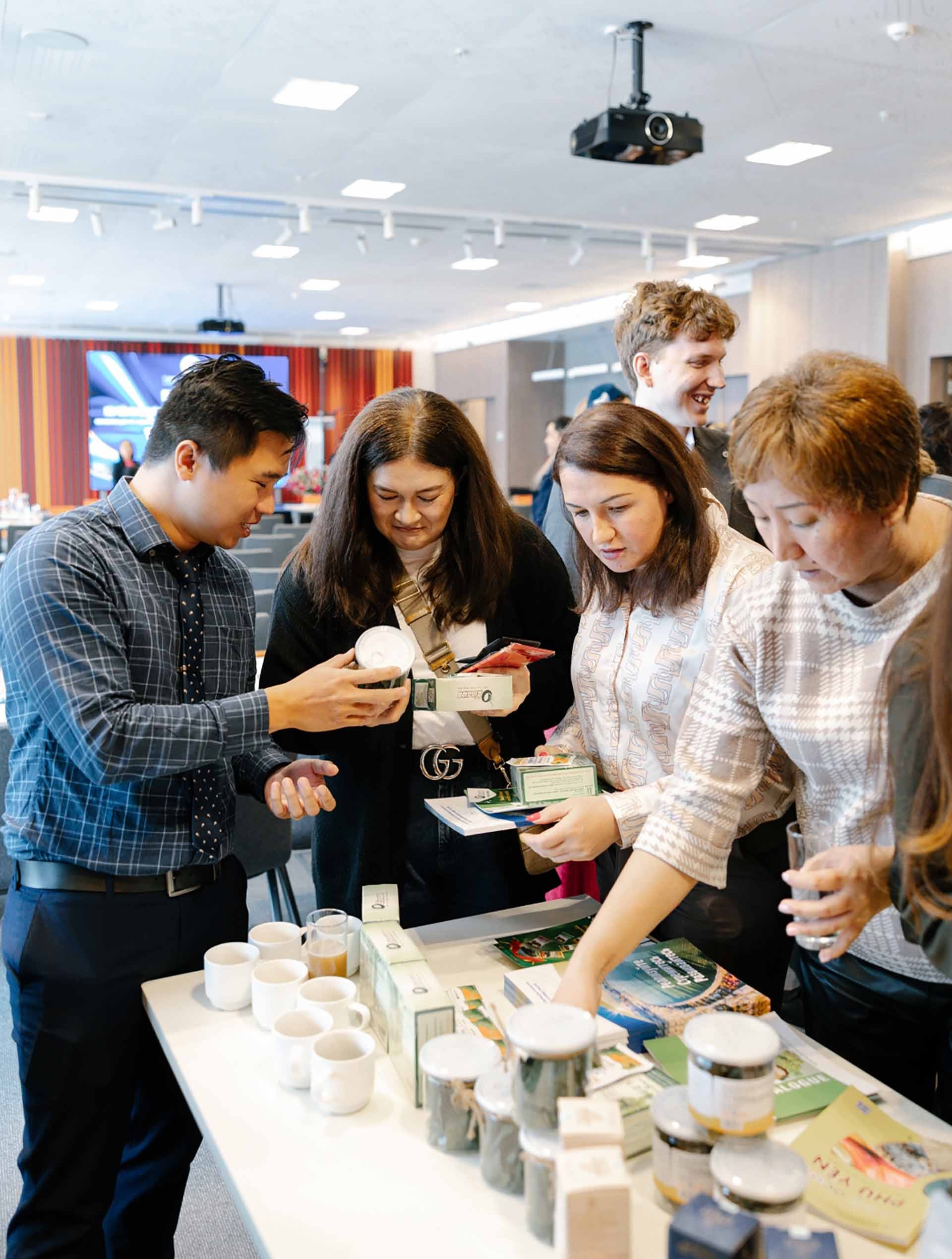 Thành phố Almaty, Kazakhstan đang xúc tiến đặt tên đường mang tên Chủ tịch Hồ Chí Minh