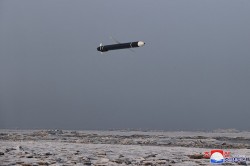 Bước ngoặt về chất của tên lửa phóng loạt thế hệ mới của quân đội Triều Tiên