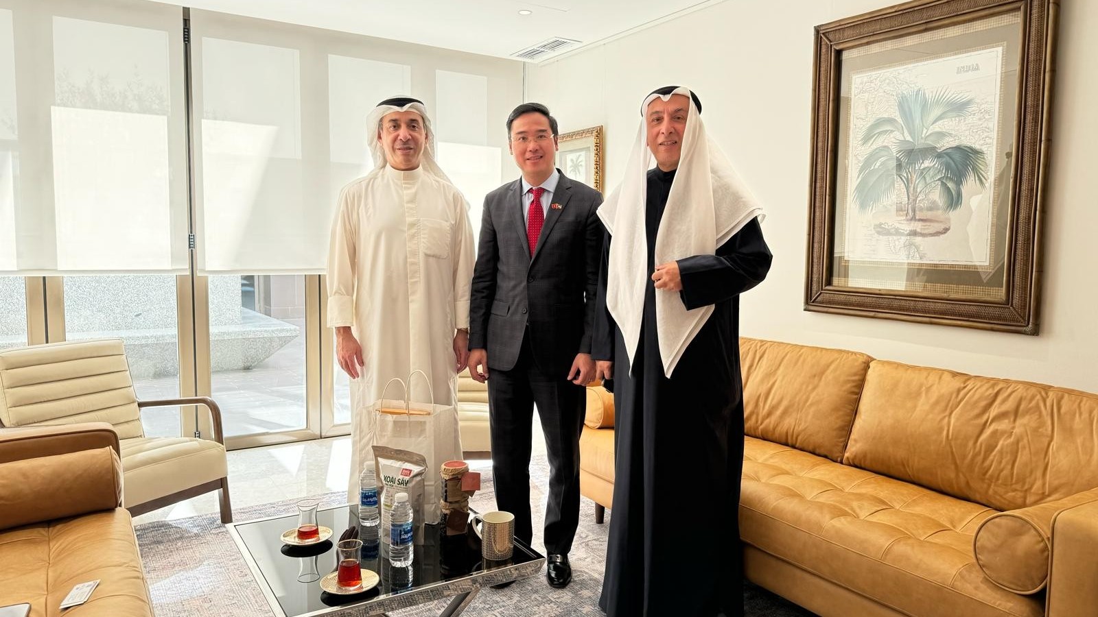 Đại sứ Ngô Toàn Thắng gặp gỡ lãnh đạo chuỗi siêu thị City Centre, thảo luận cách thức tìm kiếm nguồn hàng từ Việt Nam