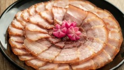 Giá heo hơi hôm nay 2/7: Ổn định trên cả 3 miền, giá dao động từ 60.000 - 66.000 đồng/kg