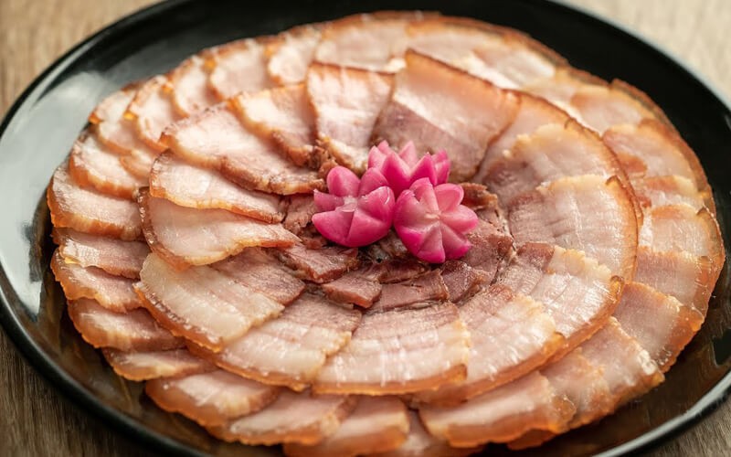 Giá heo hơi hôm nay 6/2: Giá heo giảm nhẹ. Chính phủ nỗ lực kiểm soát dịch, áp dụng biện pháp kinh tế xã hội hỗ trợ. (Nguồn: bachhoaxanh)