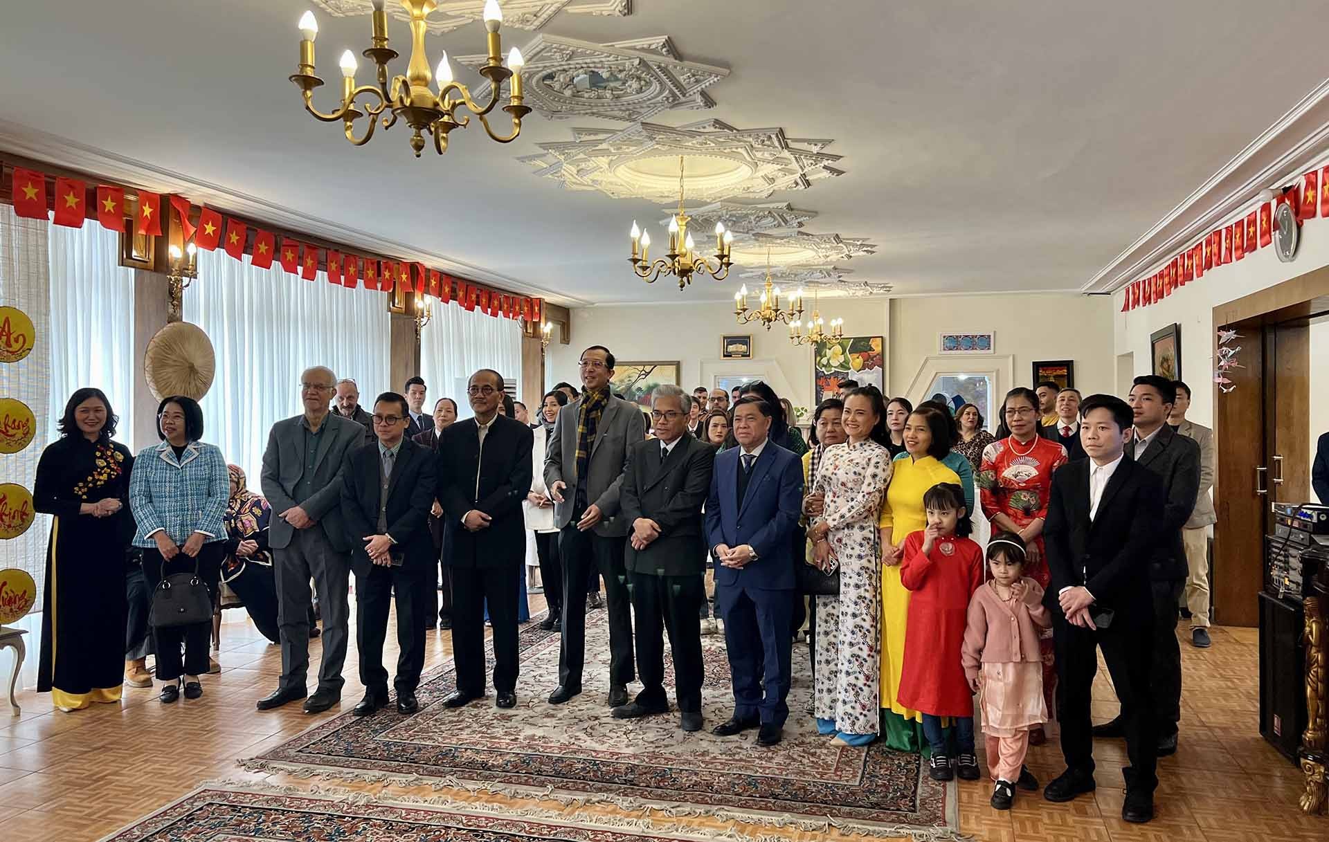 Xuân Quê hương 2024 tại Iran: Đầm ấm và thân tình