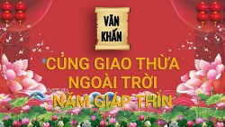 Văn khấn Tết 2024: Văn khấn Giao thừa ngoài trời Tết Nguyên đán Giáp Thìn đầy đủ và chi tiết nhất