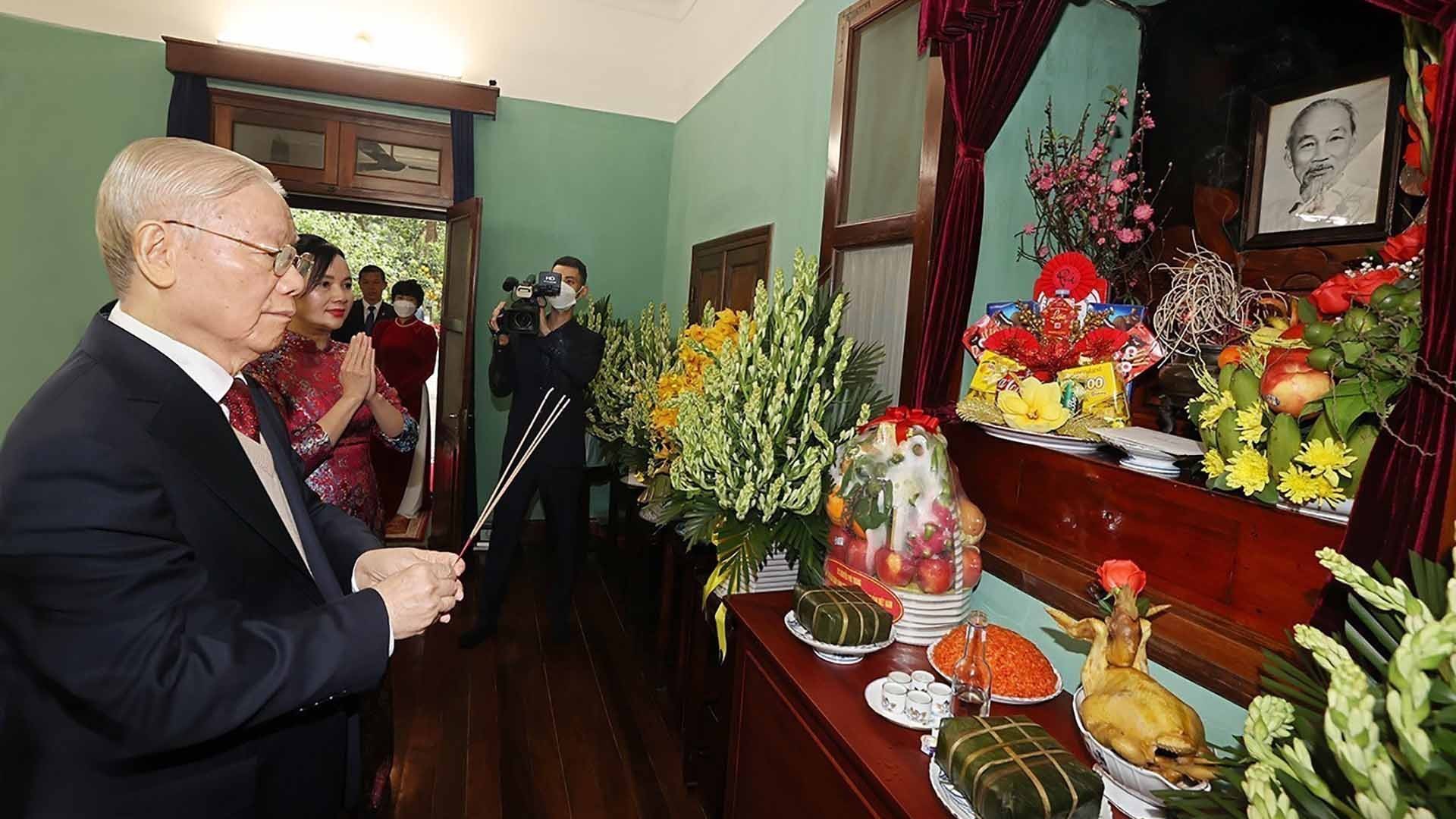 tong bi thu nguyen phu trong dang huong tuong niem chu tich ho chi minh nhan dip tet giap thin 2024