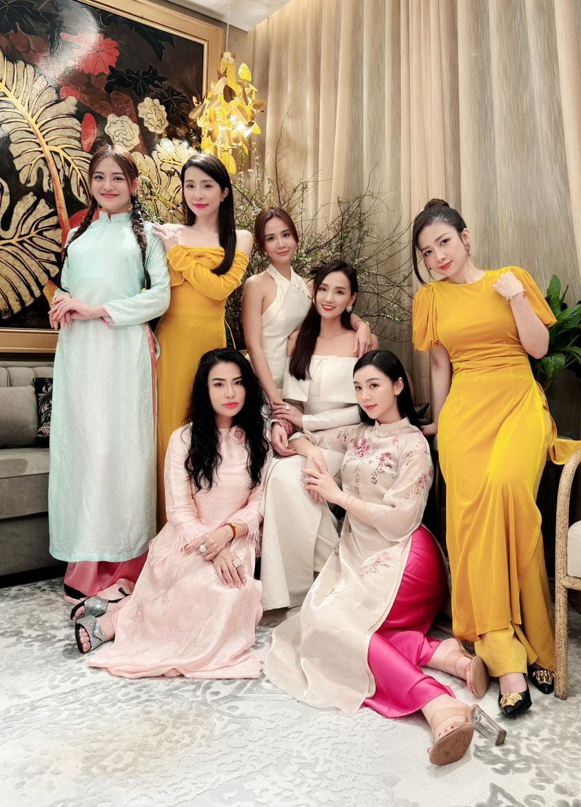 Sao Việt đón Tết Sao Việt đón Tết