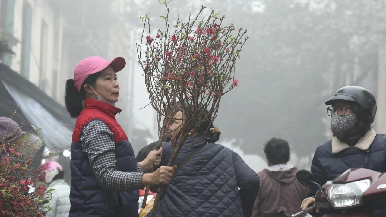thoi tiet dip tet giap thin 2024 thu do ha noi troi ret dam ret hai