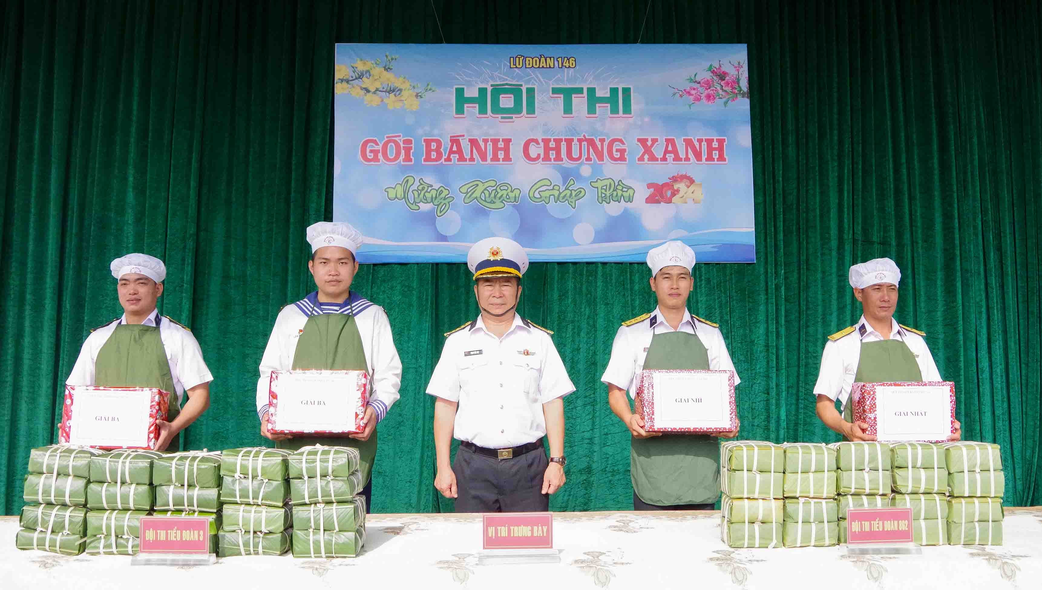 Lực lượng hải quân đón Tết thế nào?