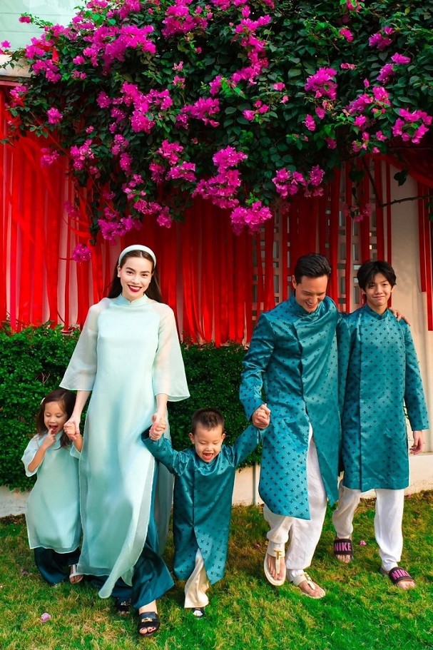 Gia đình Hồ Ngọc Hà