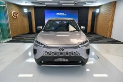 Cận cảnh Toyota Corolla Cross 2024 vừa ra mắt tại Thái Lan, giá từ 680 triệu đồng