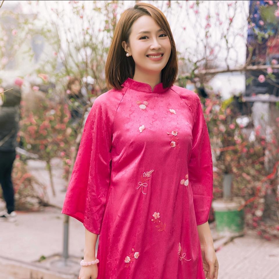 Diễn viên Hồng Diễm