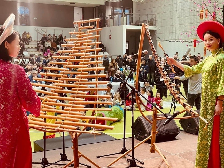 Chuỗi hoạt động mừng Xuân Giáp Thìn 2024 của cộng đồng người Việt Nam tại Ba Lan