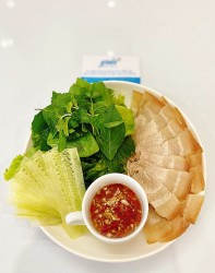 Giá heo hơi hôm nay 15/2: tiếp tục đi ngang trên diện rộng