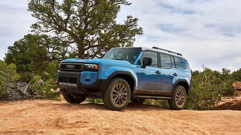 Toyota Land Cruiser Prado 2024 sẽ bán chính hãng tại Việt Nam vào tháng 7/2024