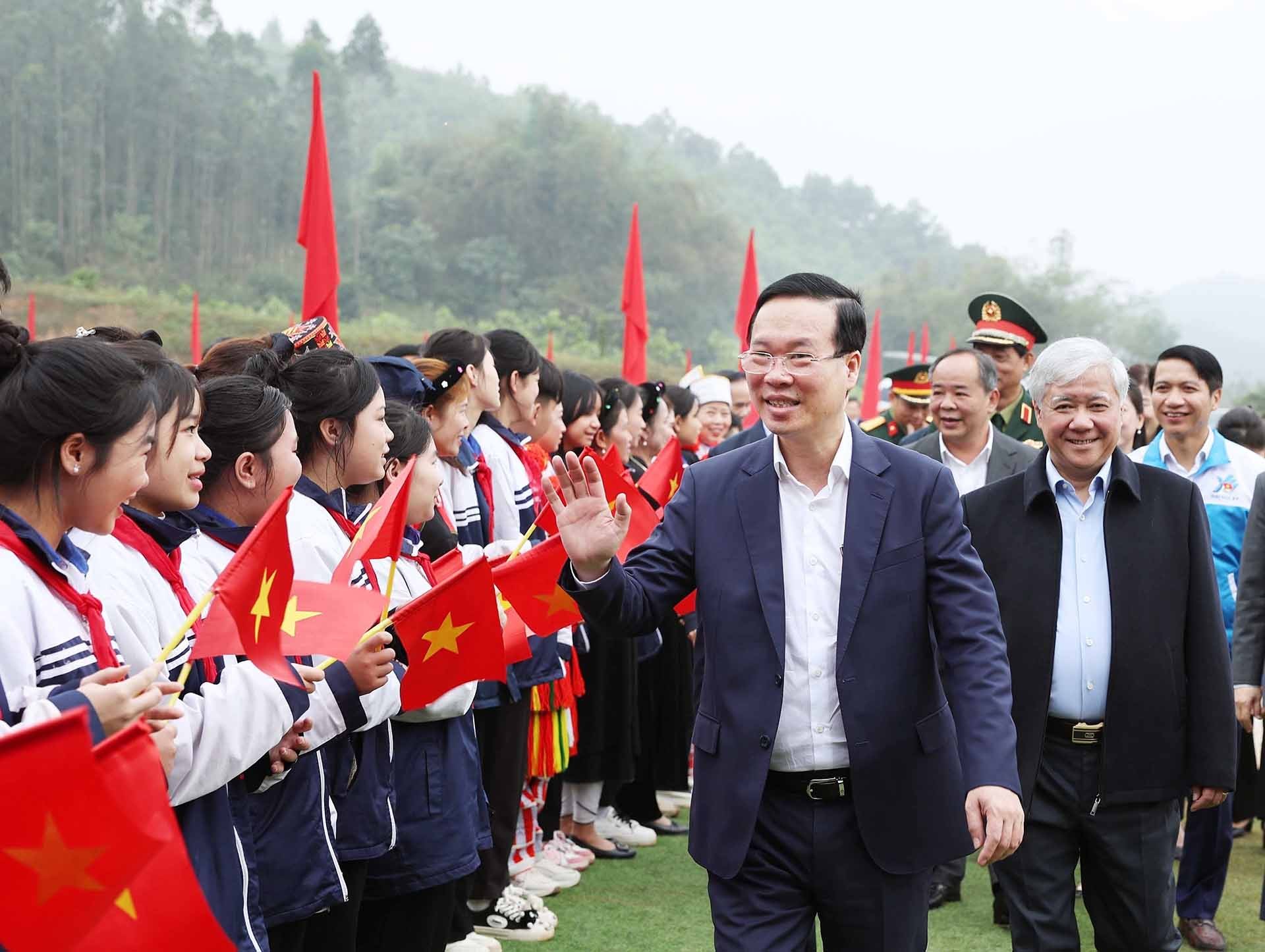 Chủ tịch nước phát động Tết trồng cây ‘Đời đời nhớ ơn Bác Hồ’ Xuân Giáp Thìn 2024 tại Tuyên Quang